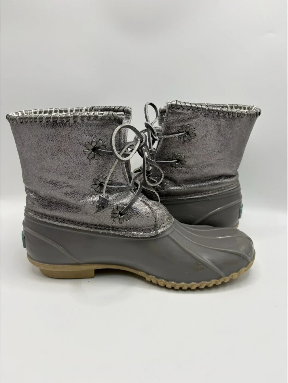 Jack Rogers Womens Hayley Duck Boot Size 8M Gray Silver Lace-Up Rubber Leather